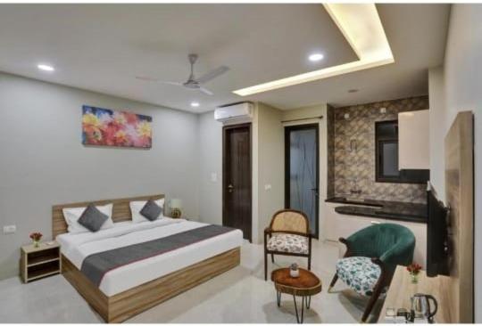 Vibe Hotel Noida Zewnętrze zdjęcie